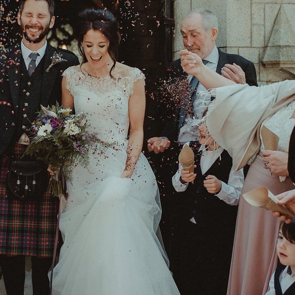 Unique custom made wedding dress - Picture 5 of 13